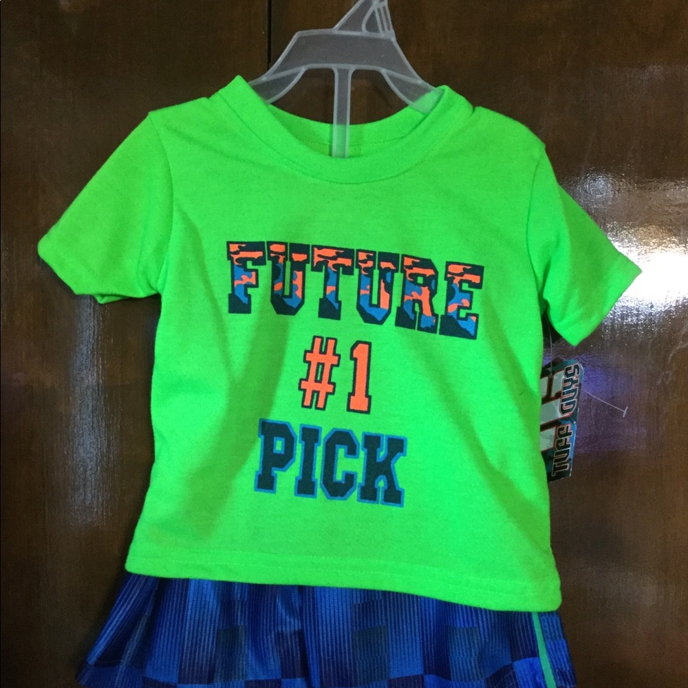 Tuff Guys Shorts Outfit. 12 months 🦚